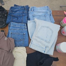 Lots Of Jeans 