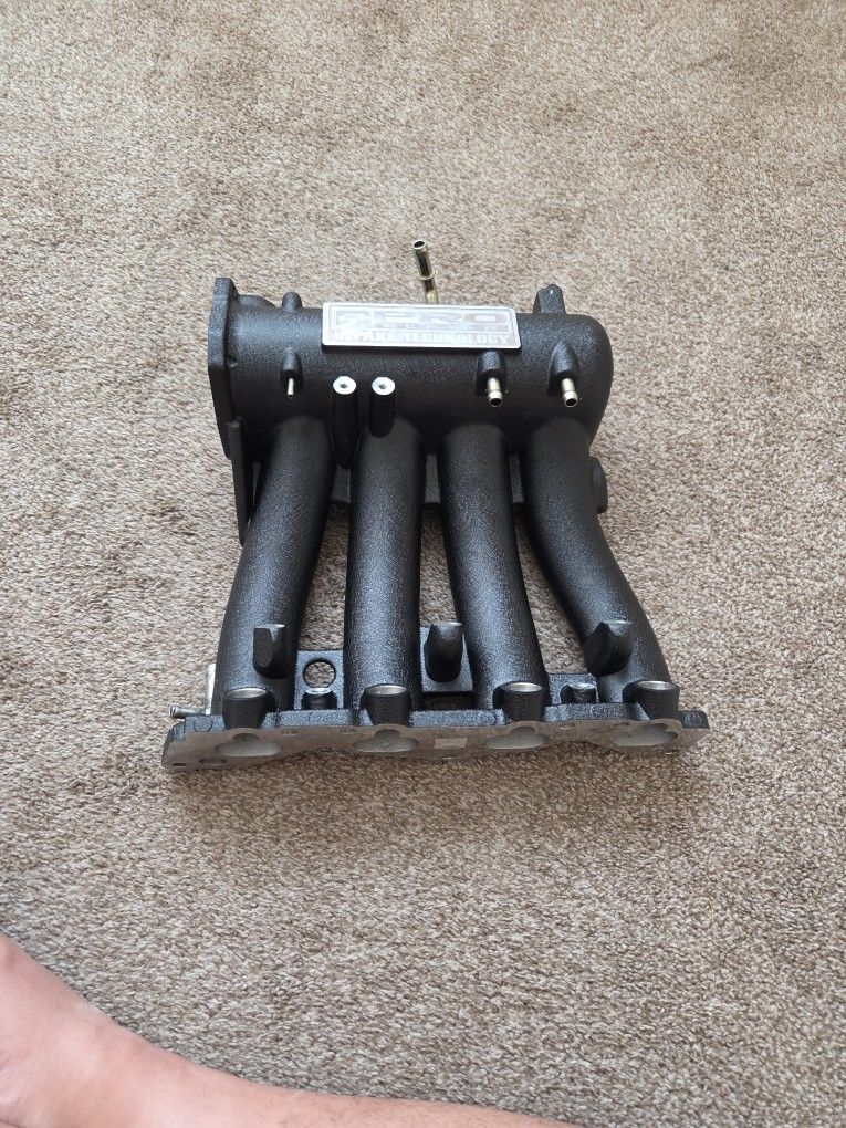 Skunk2 88-00 Civic Black Pro Series Intake Manifold