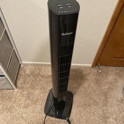 Oscillating Tower Fan (Holmes)
