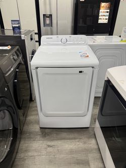 Samsung - 7.2 Cu. Ft. Gas Dryer with Sensor Dry - White 🔥