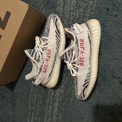 Yeezy 350 V2 Zebra 