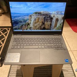 Dell Laptop 