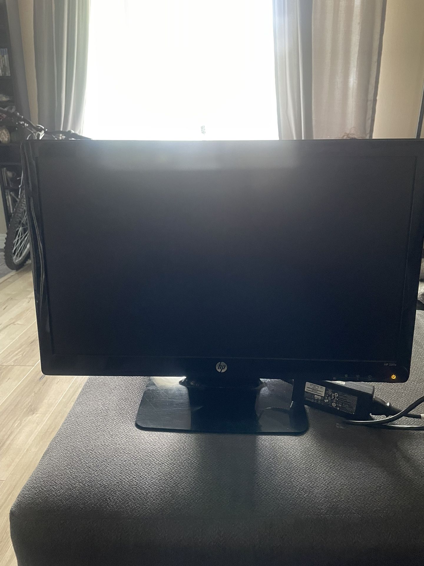 HP Monitor