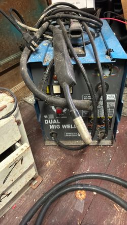 Dual MiG welder
