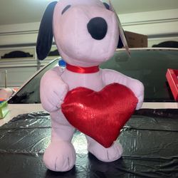 Snoopy Valentines Dancing Doll 