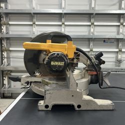 DeWalt Miter Saw