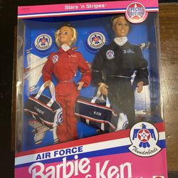 Barbie And Ken -Deluxe special Edition- Air Force- Thunderbirds- Stars And Stripes Special Edition