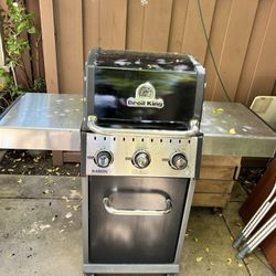 Gas Grill With Full Propane Tank