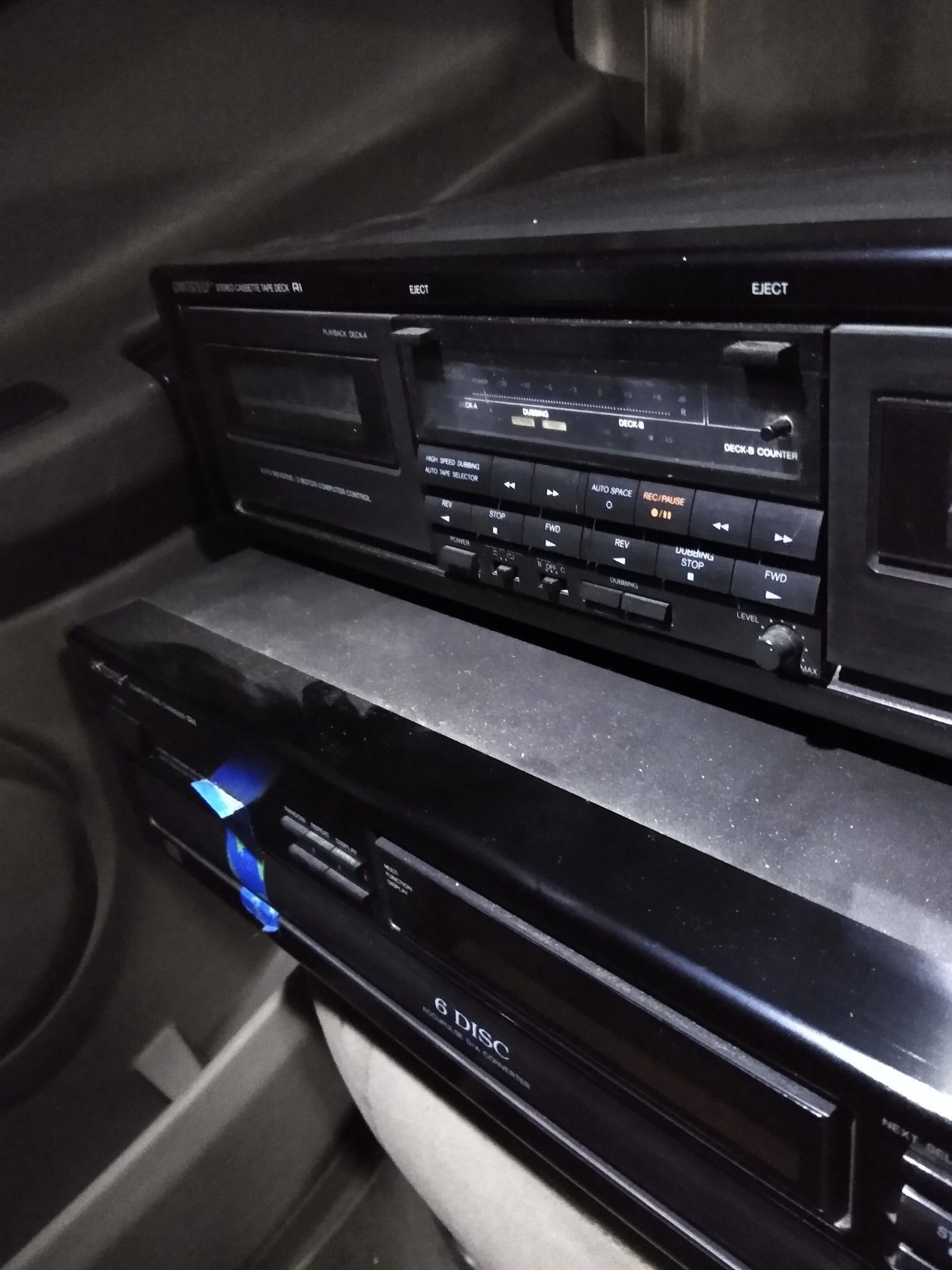 Onkyo 6 disc and dual cassette player