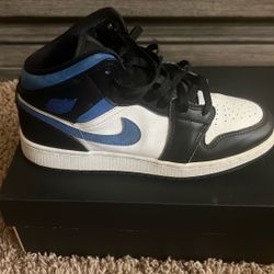 Nike Air Jordan 1 Mid Game Royal