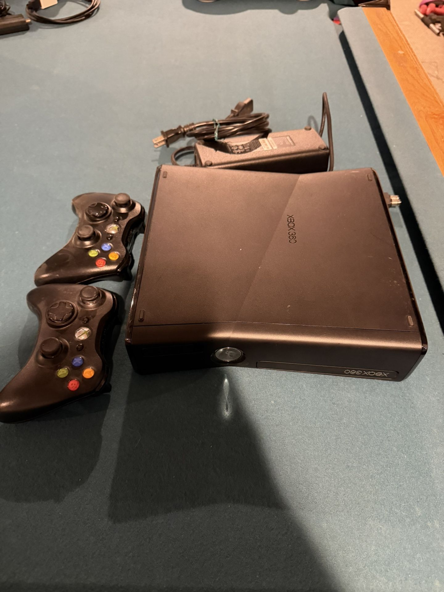 X Box 360 Plus 15 Games