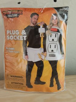 Costume couple plug and socket - Amazon