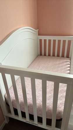 Baby crib