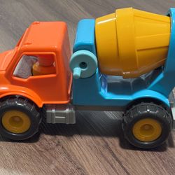18 Months +, Battat Toy Cement Mixer Truck with working spinning mixing barrel