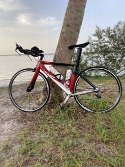 GIANT Beautiful bike in excellent condition, everything on it works perfect,