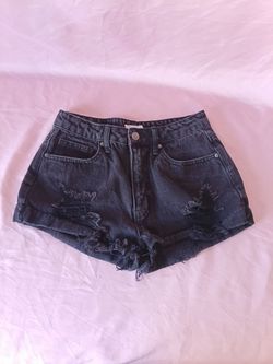 Forever 21 distressed black denim jean shorts size 26