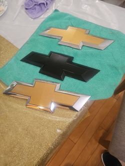 Chevy emblems