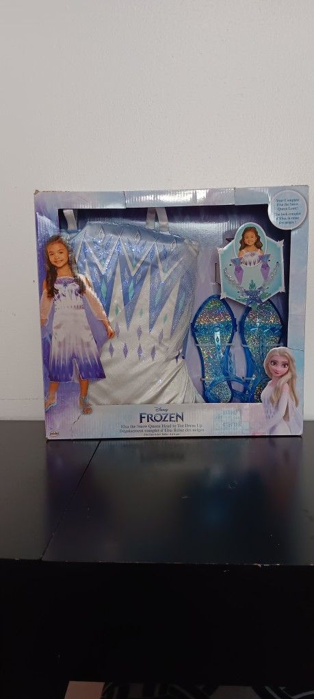 Frozen Elsa the snow queen head to toe Dress up seguisement complet d'Elsa Reine des neiges.