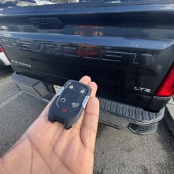 Llaves De Autos / Car Keys And Remotes 