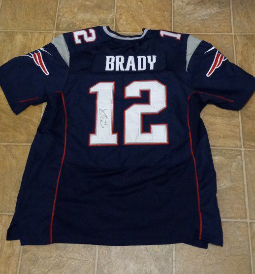 NFL New England Patriots Tom Brady Autographed Jersey
