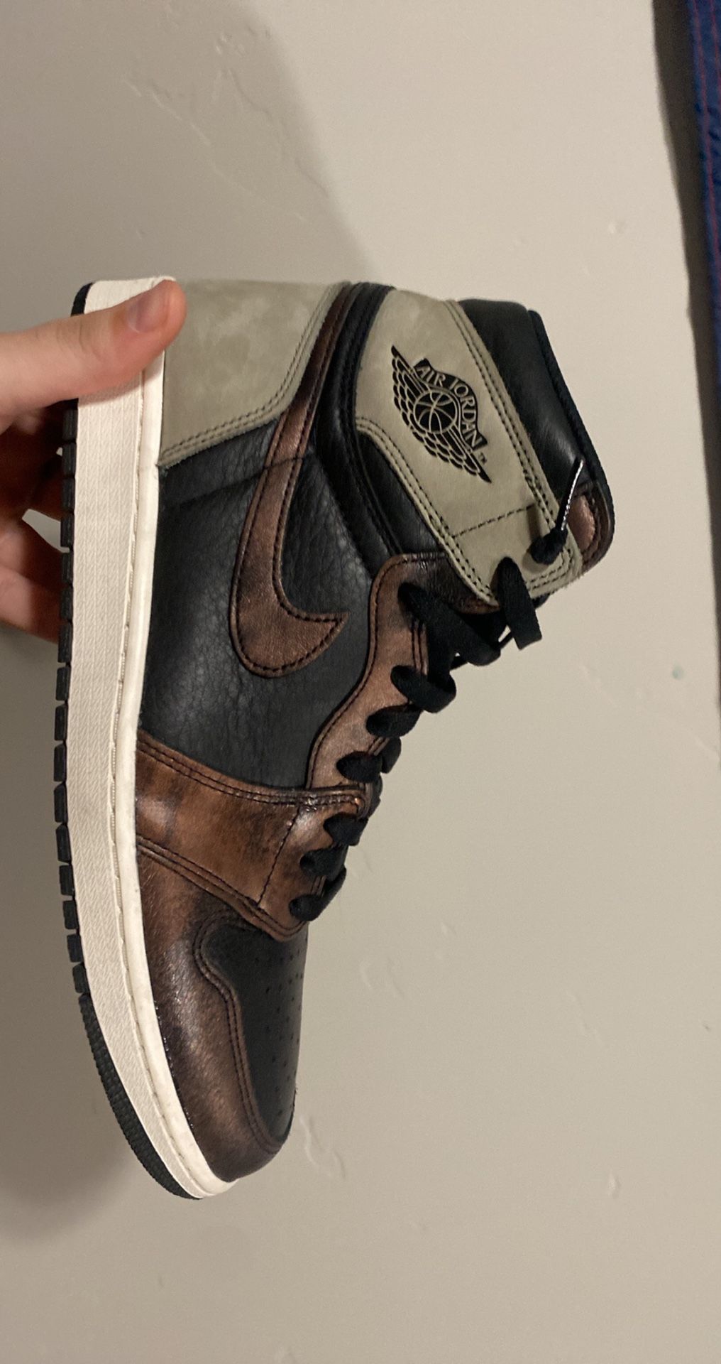 Jordan 1 High Patina