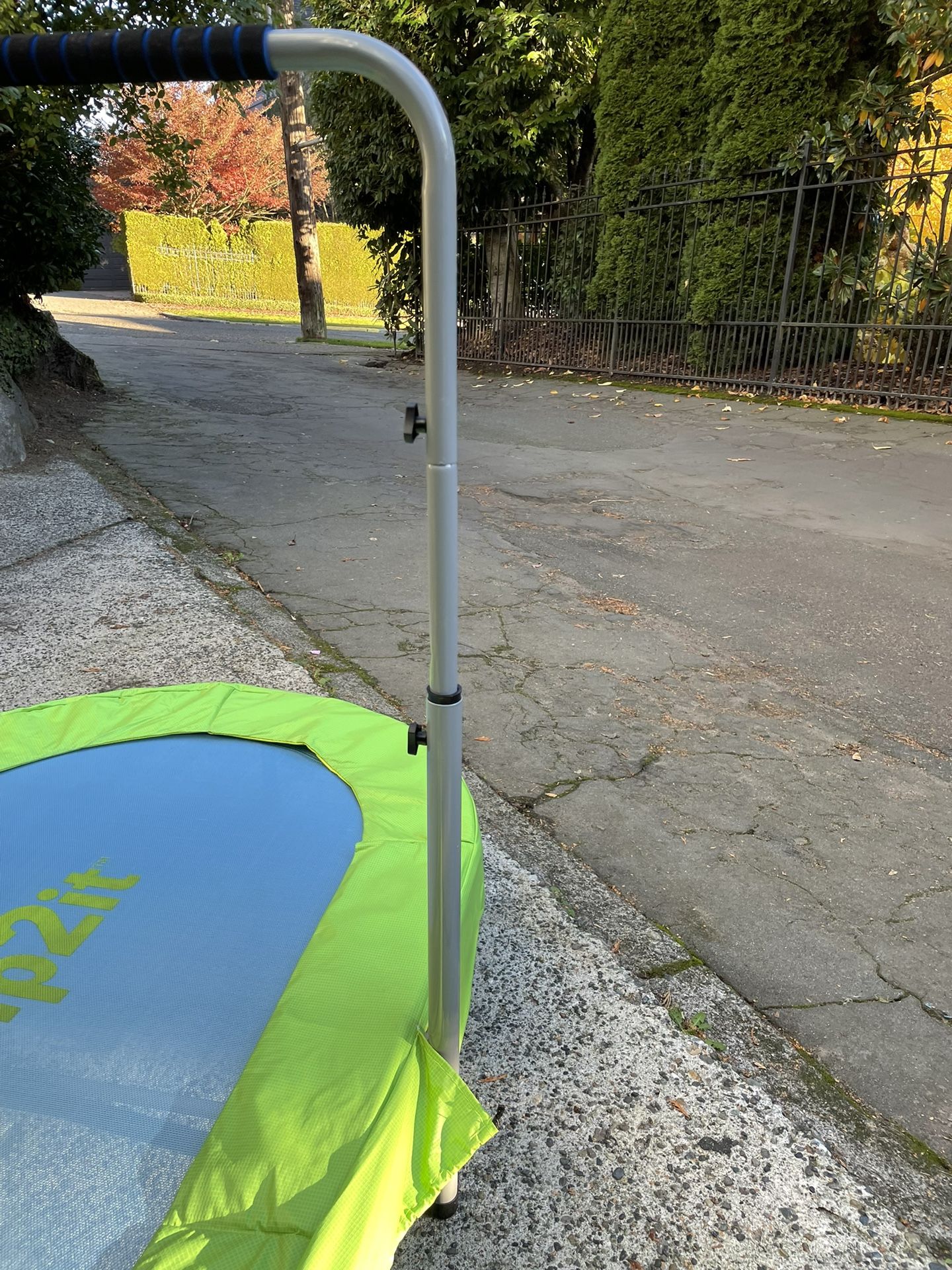 Hearthsong Jump2It Indoor Trampoline for Sale in Seattle, WA OfferUp