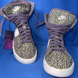 Size 9 Women’s Rare 2012 Liberty of London Nike Blazer Fold Down Top Purple Floral 