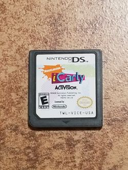 Nintendo DS game ( i Carly)