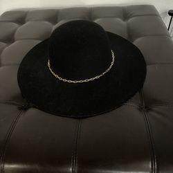 Wide Brim Ladies Hat