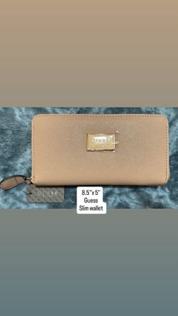 New- Guess Los Angeles Abree wallet  Color: Stone