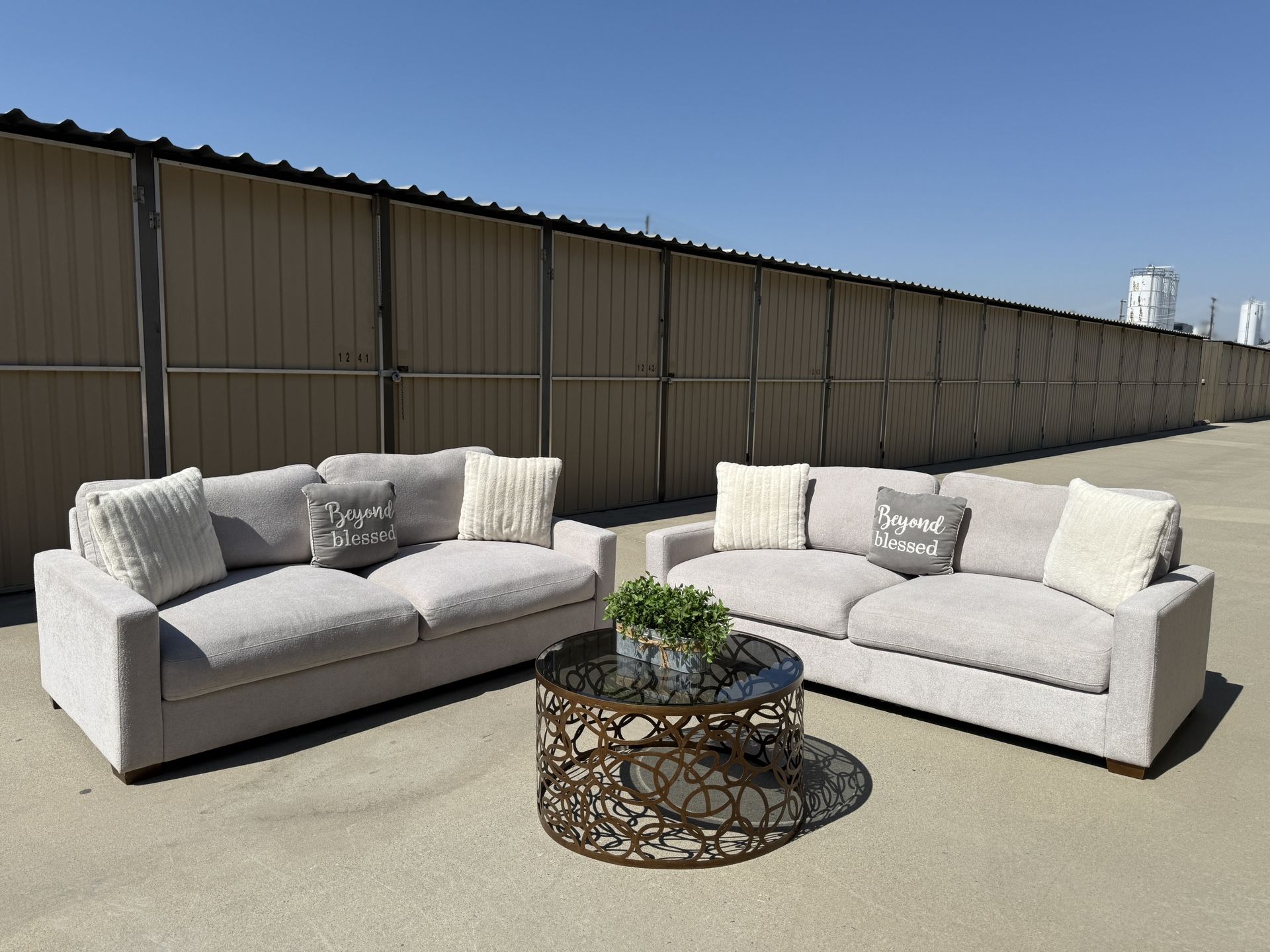 Beautiful Couch Set
