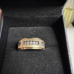 Now + Forever Men's Brown & White Diamond Wedding Band 1/3 ct tw Round-cut 10K Yellow Gold