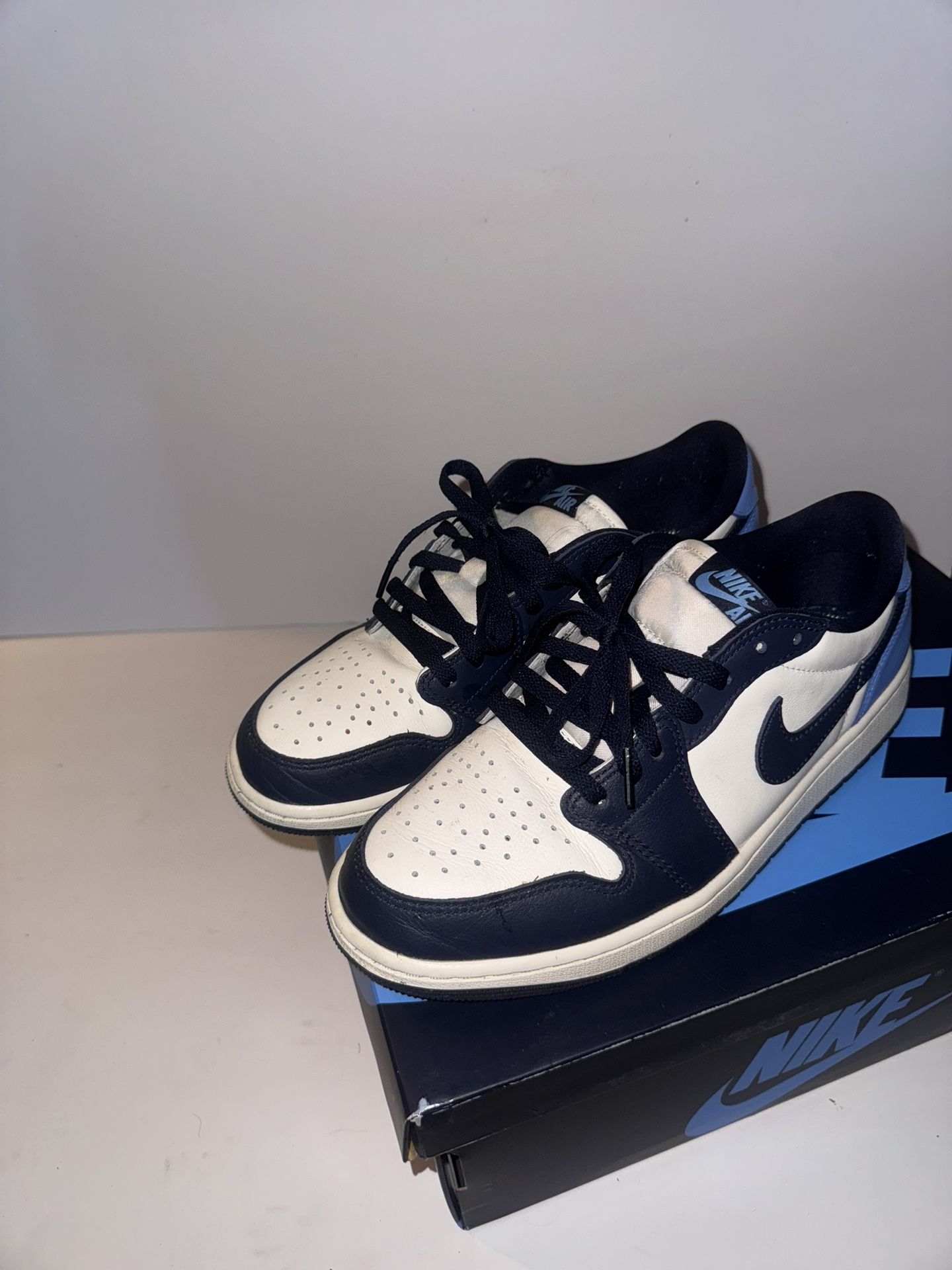Obsidian Jordan 1 Low