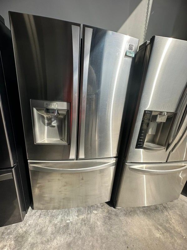 ASK ABOUT DELIVERY! Kenmore Re frig era tor Fr id ge French Doo r Fri dg es