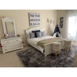 bedroom set