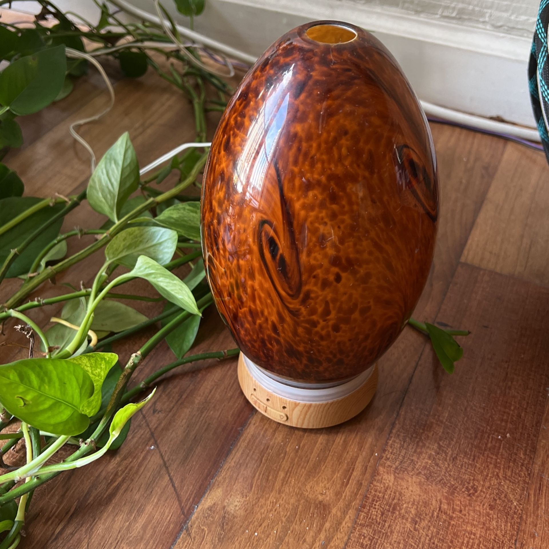 Glass humidifier