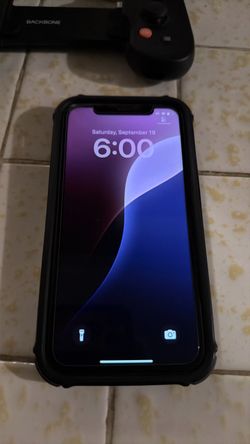 iPhone 11 $70
