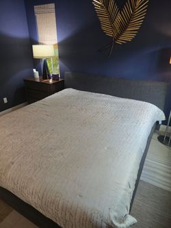 California King bedroom set