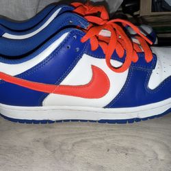 Nike Dunks 