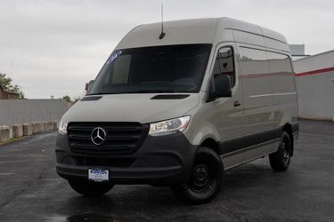 2024 Mercedes-Benz Sprinter Cargo Van