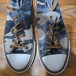 Very G Woman's Shoes Size 11