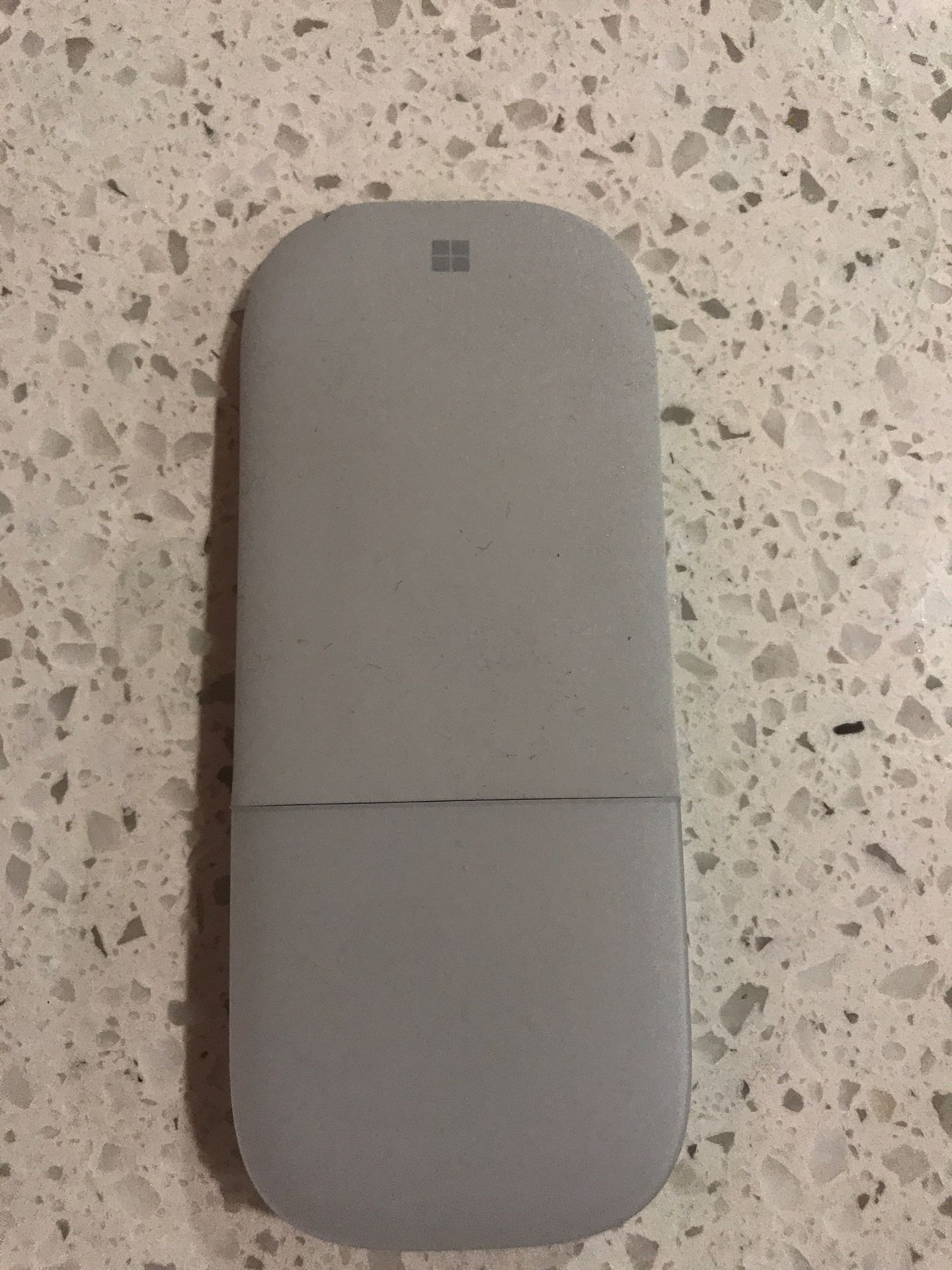 Wireless mouse with case