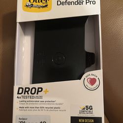 OtterBox Defender Pro - iPhone 13