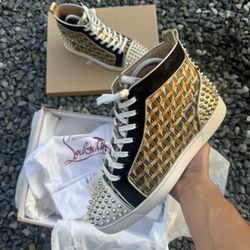 Christian Louboutin Authentic Size 9