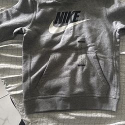 Nike Sweater