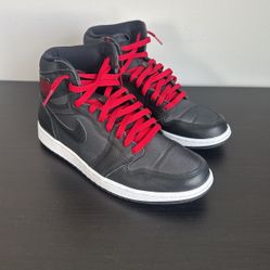 Jordan 1 Satin - Size 10.5