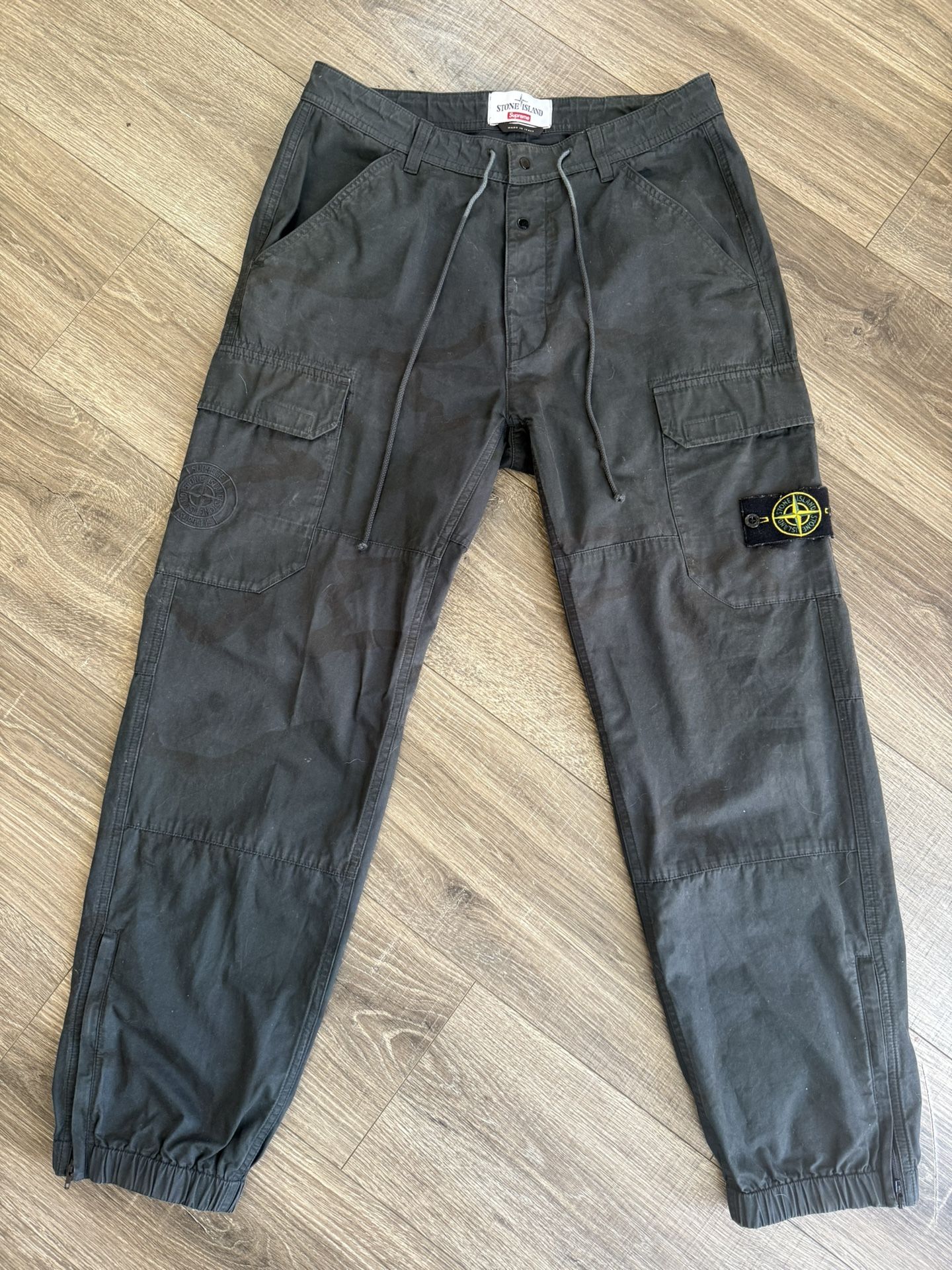 Stone Island x Supreme Cargo Black