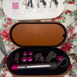 Dyson Air wrap Styler