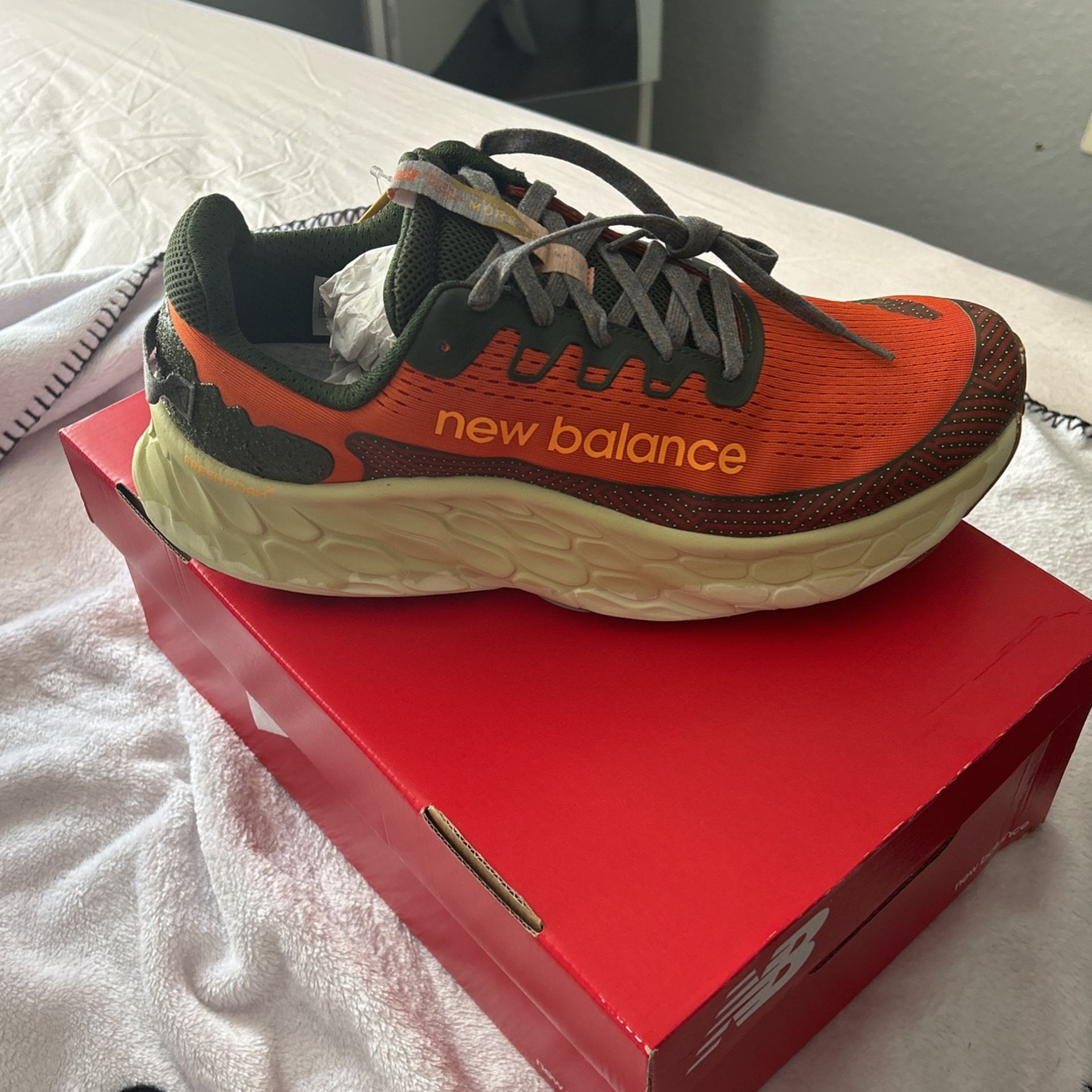 New Balance Sneakers Men's Size 14