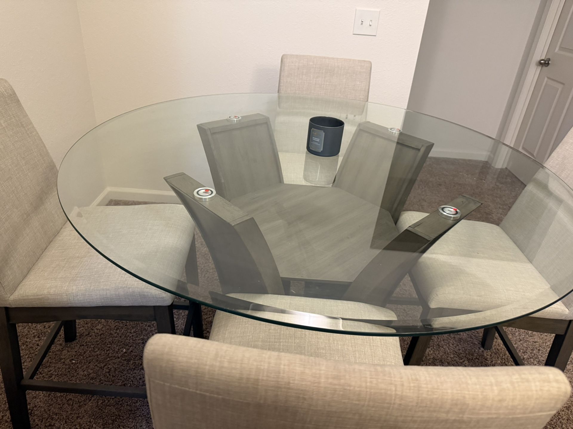 Dining room Table Set - Smoke Free Home